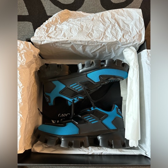 Prada Men's Cloudbust Thunder Lug-sole Trainer Sneakers Blue/Black - Picture 2 of 10